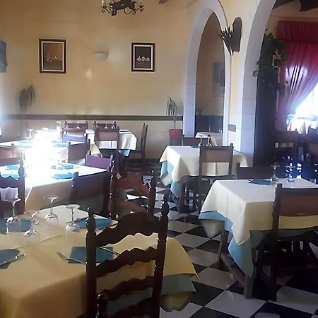 Gasthof Castell De Lo *