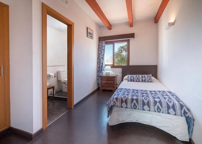 בית הארחה Castell De Lo *