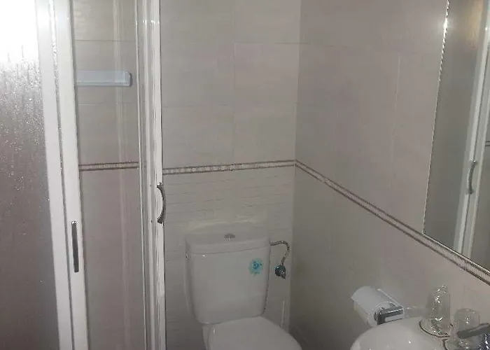 Castell De Lo בית הארחה