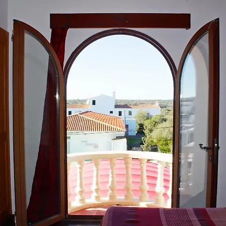 Castell De Lo Pensión