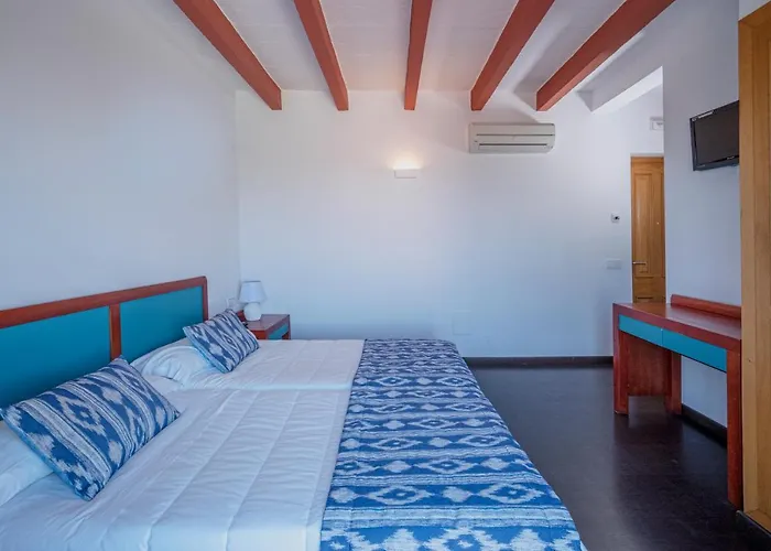 Castell De Lô Cala En Porter (Menorca)