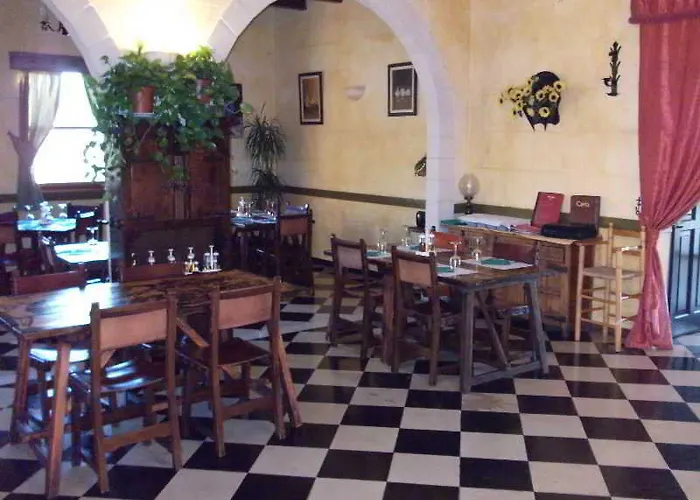 Casa de hóspedes Castell De Lô *